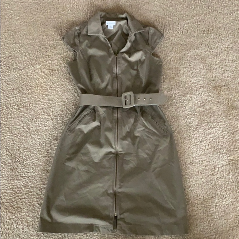 Liz Claiborne cap sleeve dress